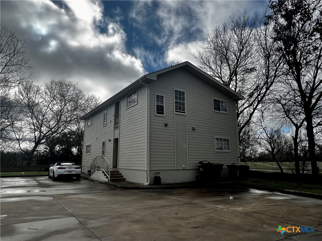 main property photo 9