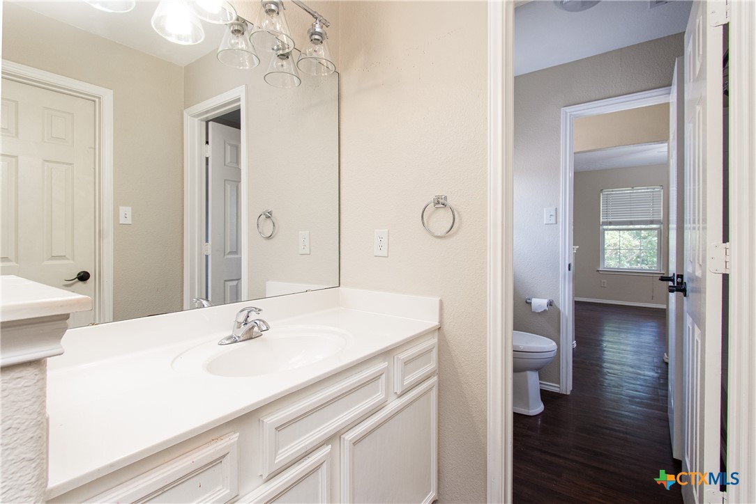 main property photo 18