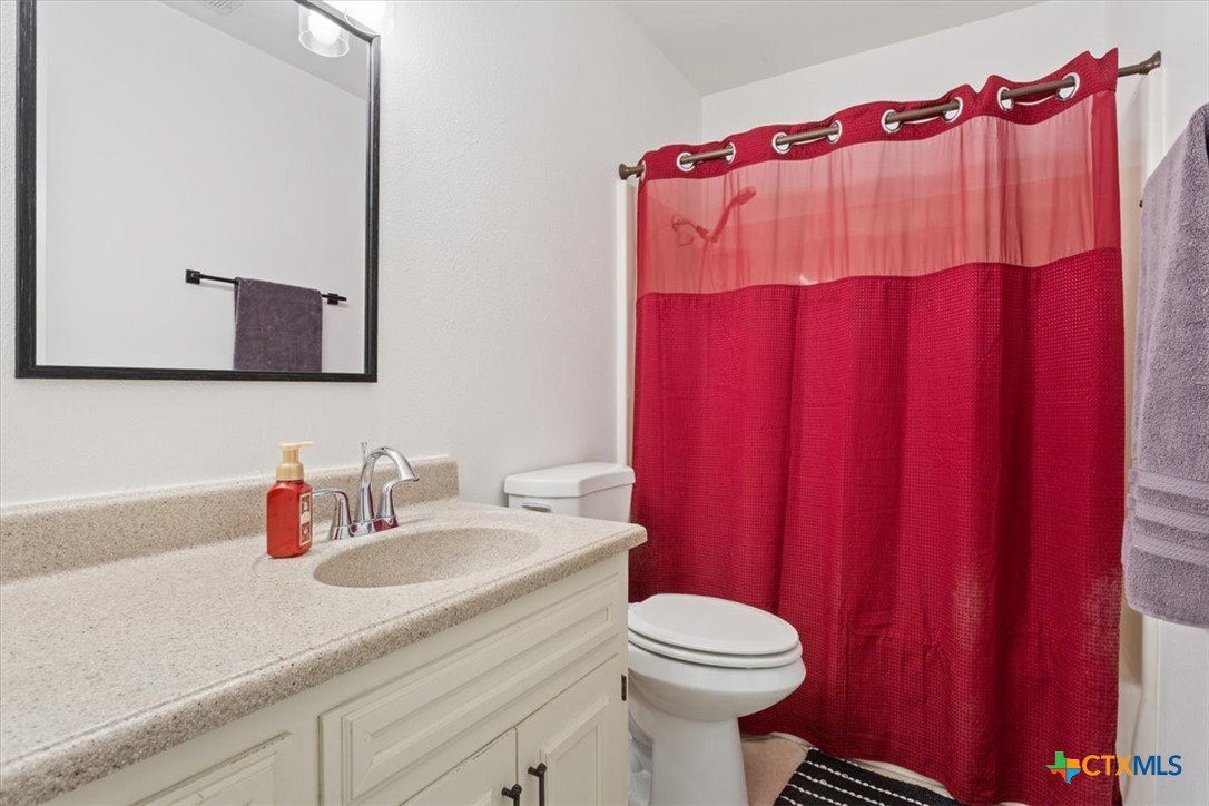 main property photo 14