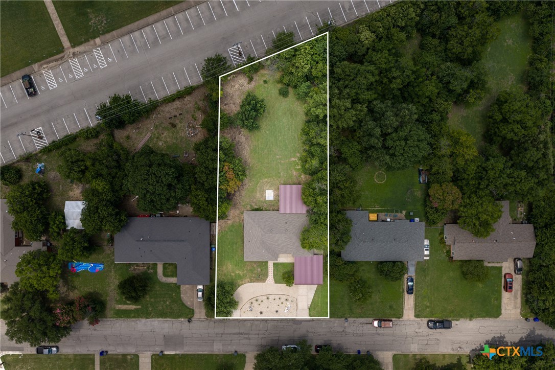 main property photo 39
