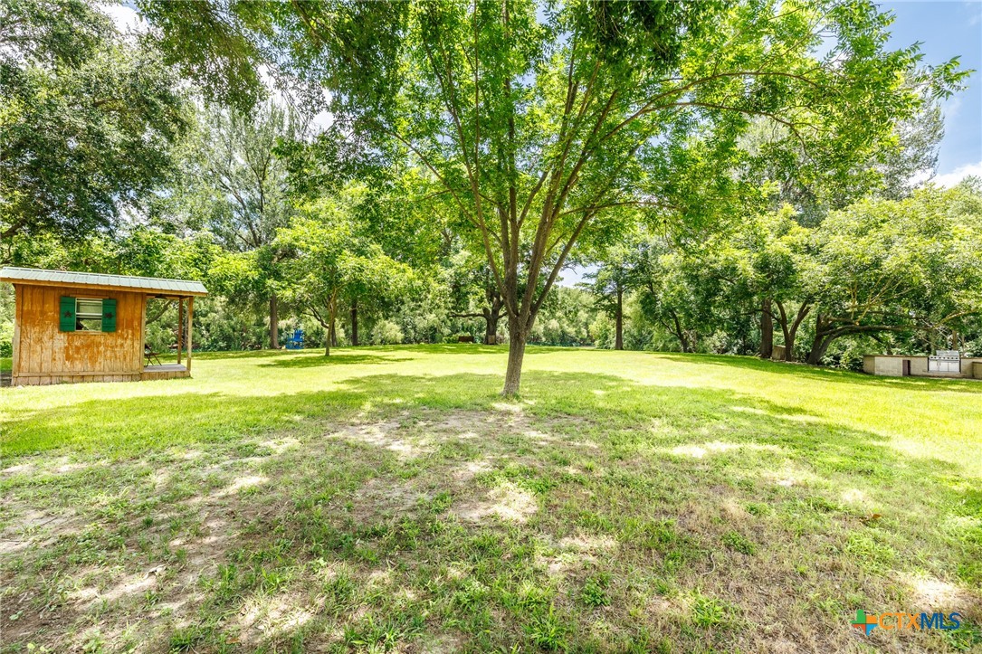 main property photo 16