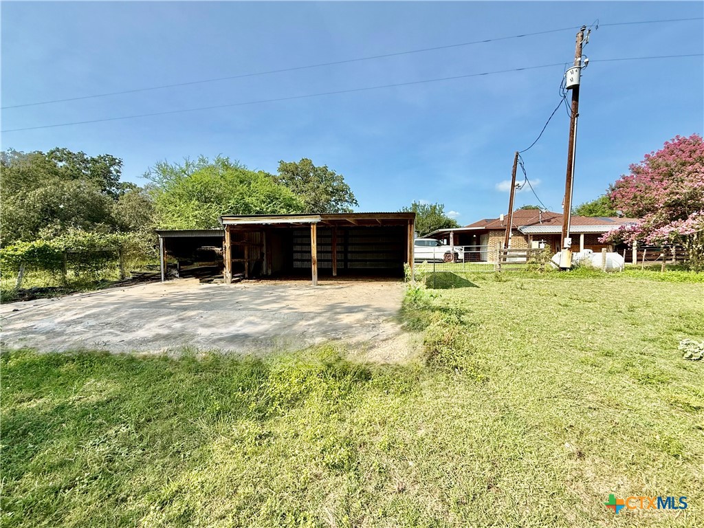 main property photo 29