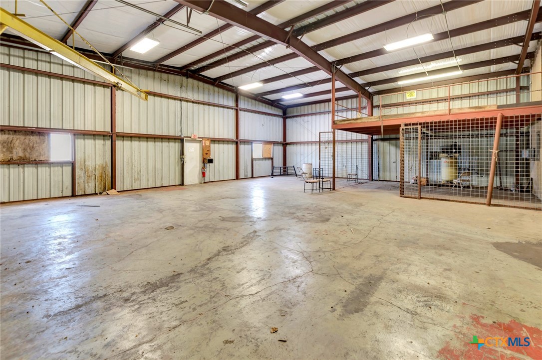 main property photo 22