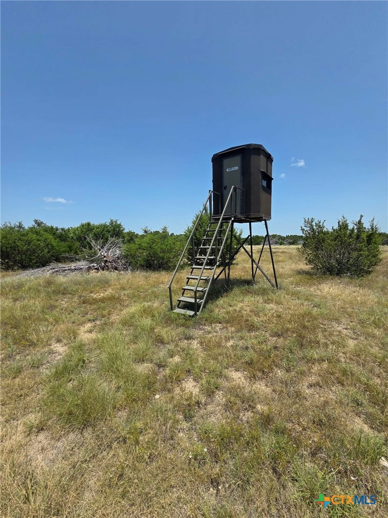 main property photo 27