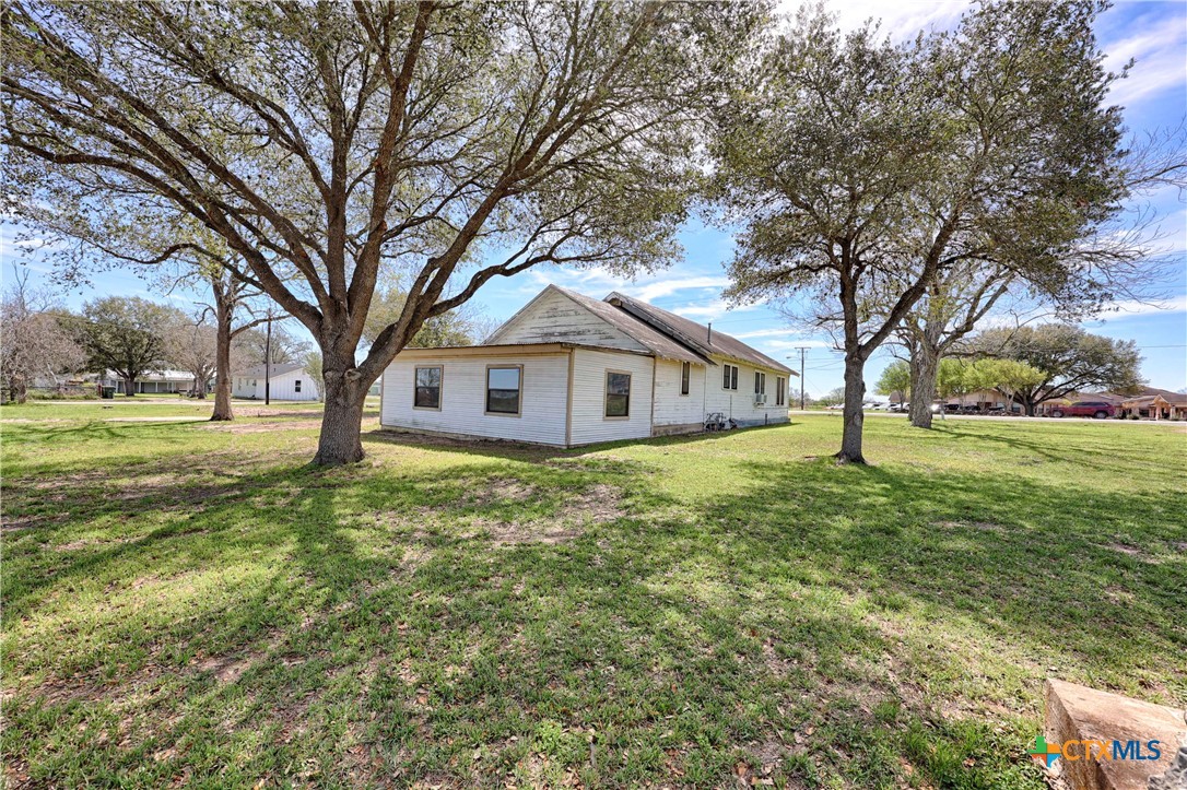 main property photo 22