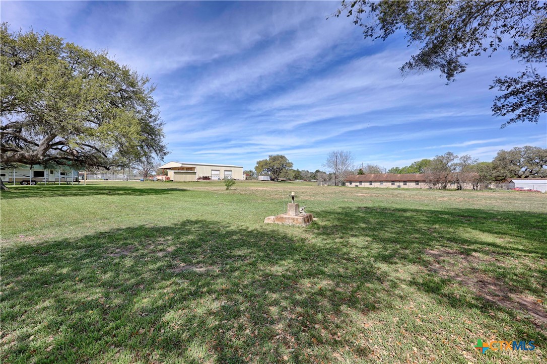 main property photo 30
