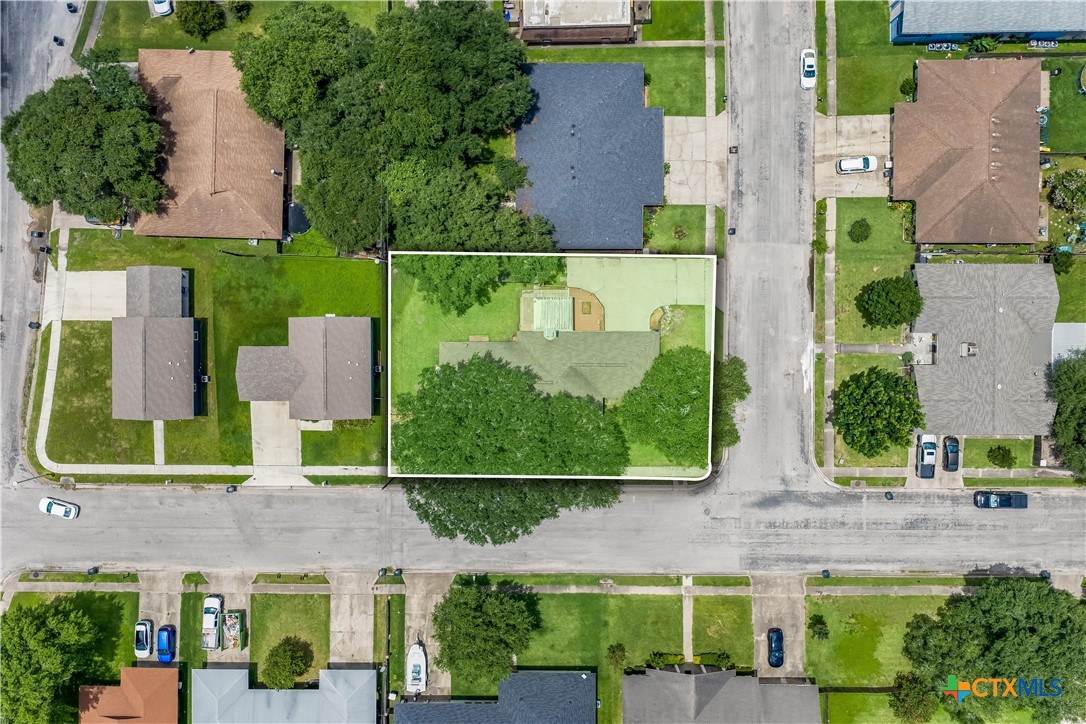 main property photo 41