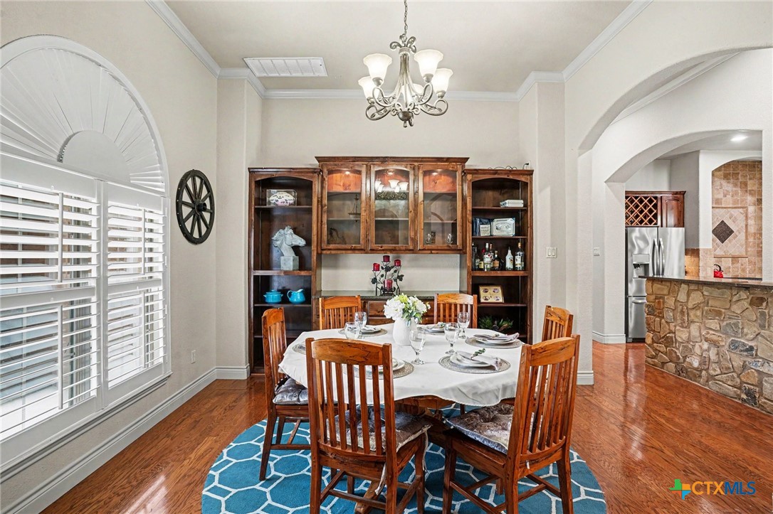 main property photo 13