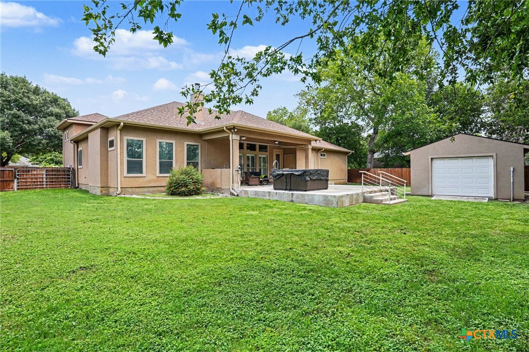 main property photo 37