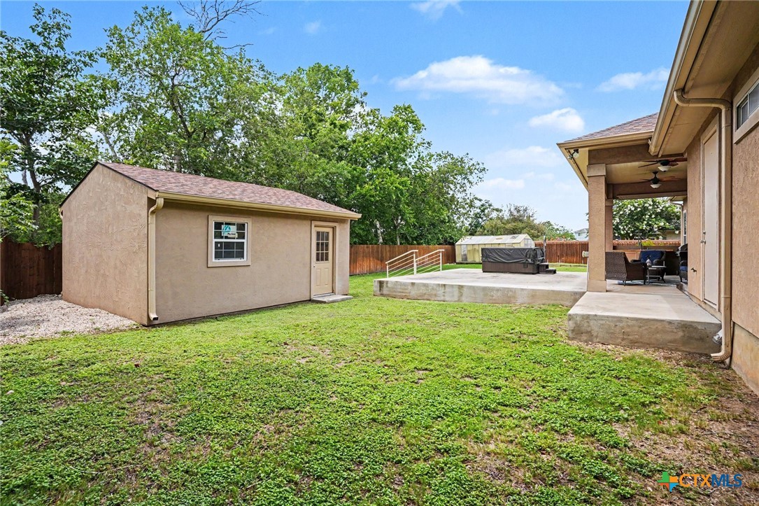 main property photo 38