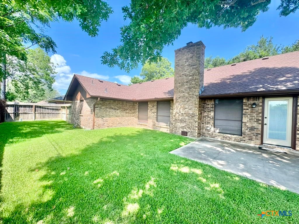main property photo 4