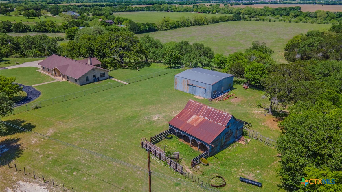 main property photo 39