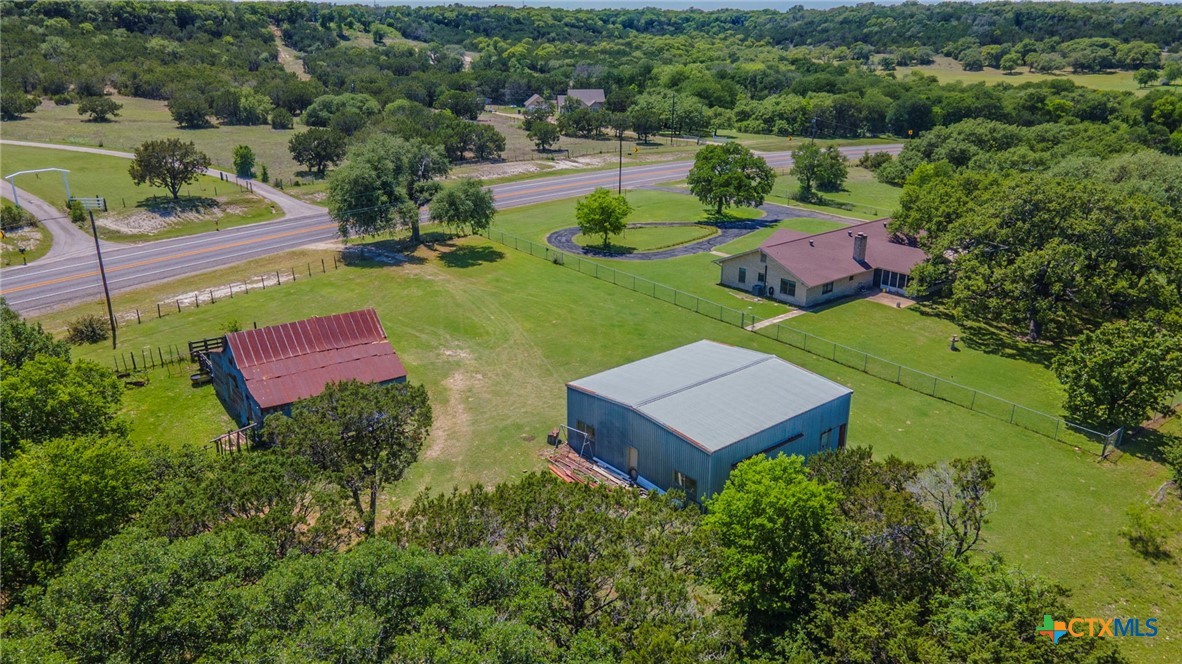 main property photo 41