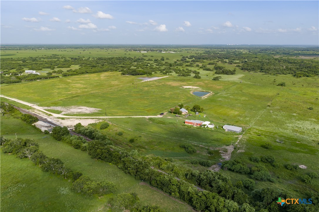 main property photo 10