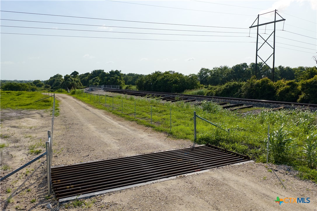 main property photo 24