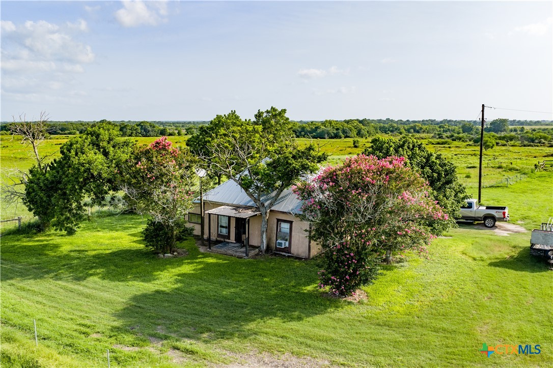 main property photo 28