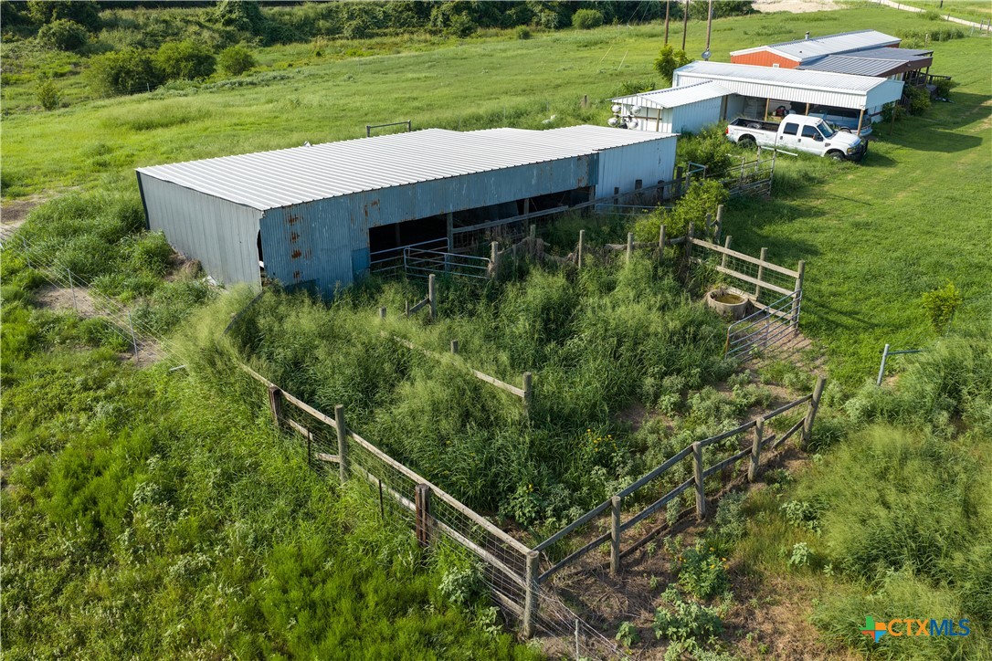 main property photo 37