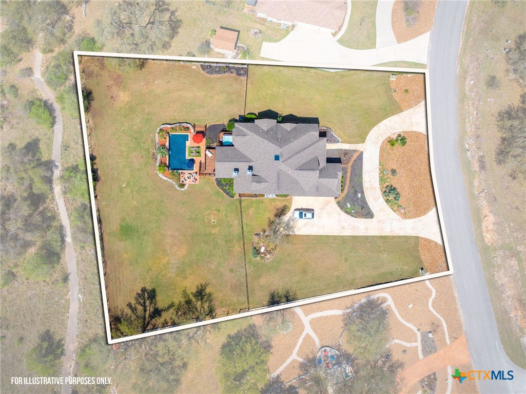 main property photo 32