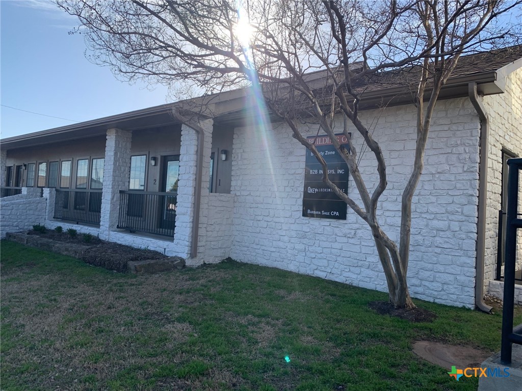 main property photo 19