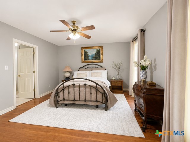main property photo 11