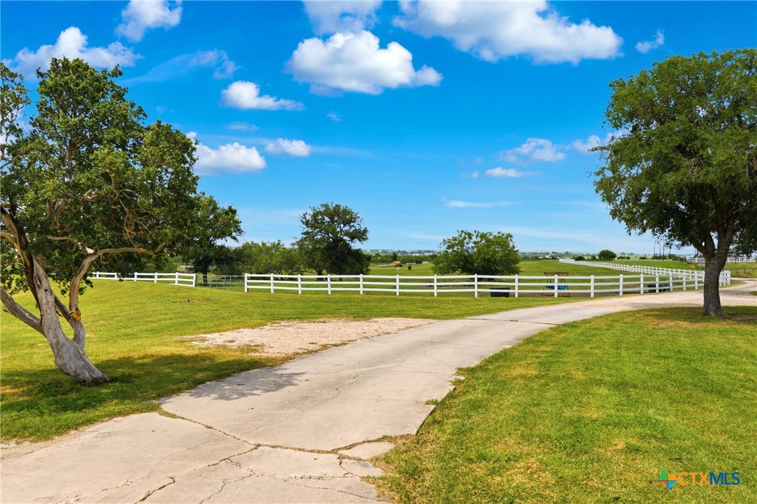 main property photo 39