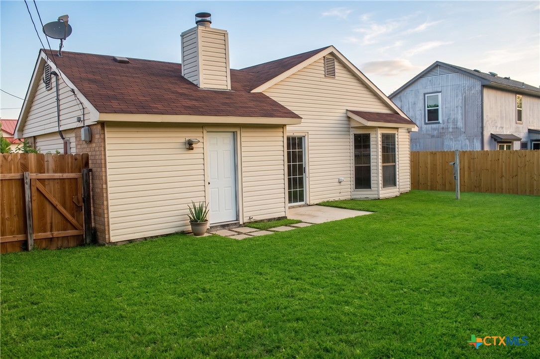 main property photo 13