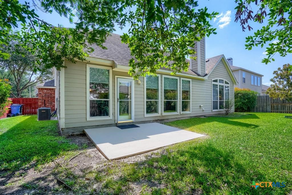 main property photo 20