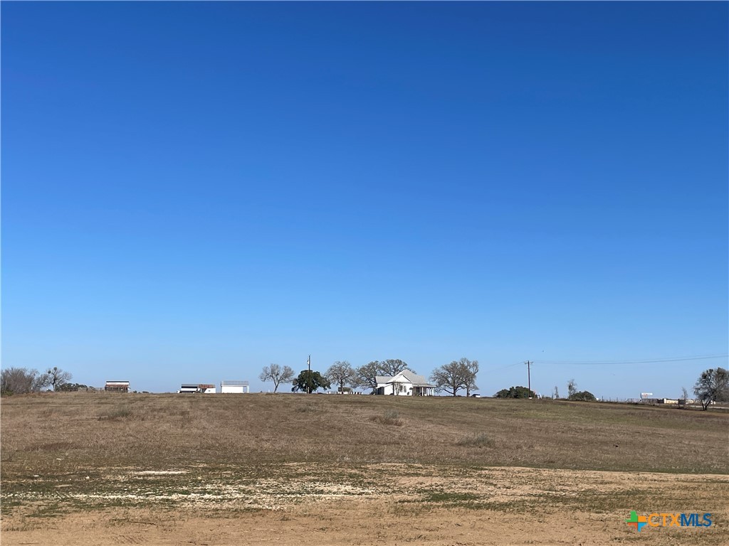 main property photo 10