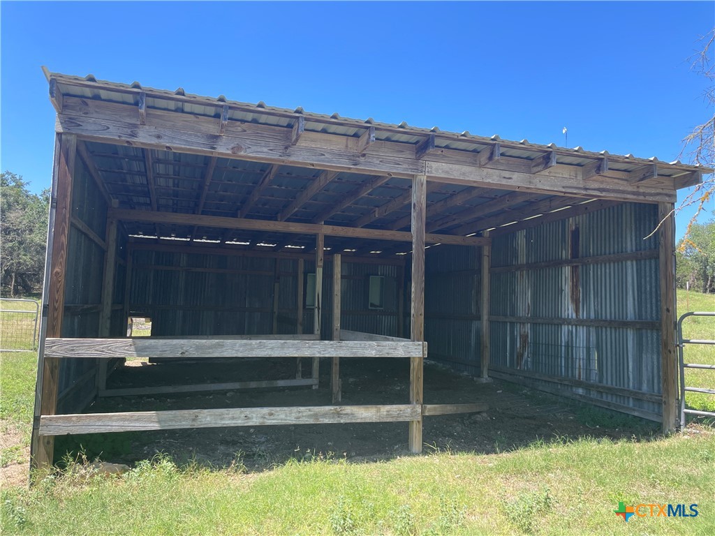 main property photo 46