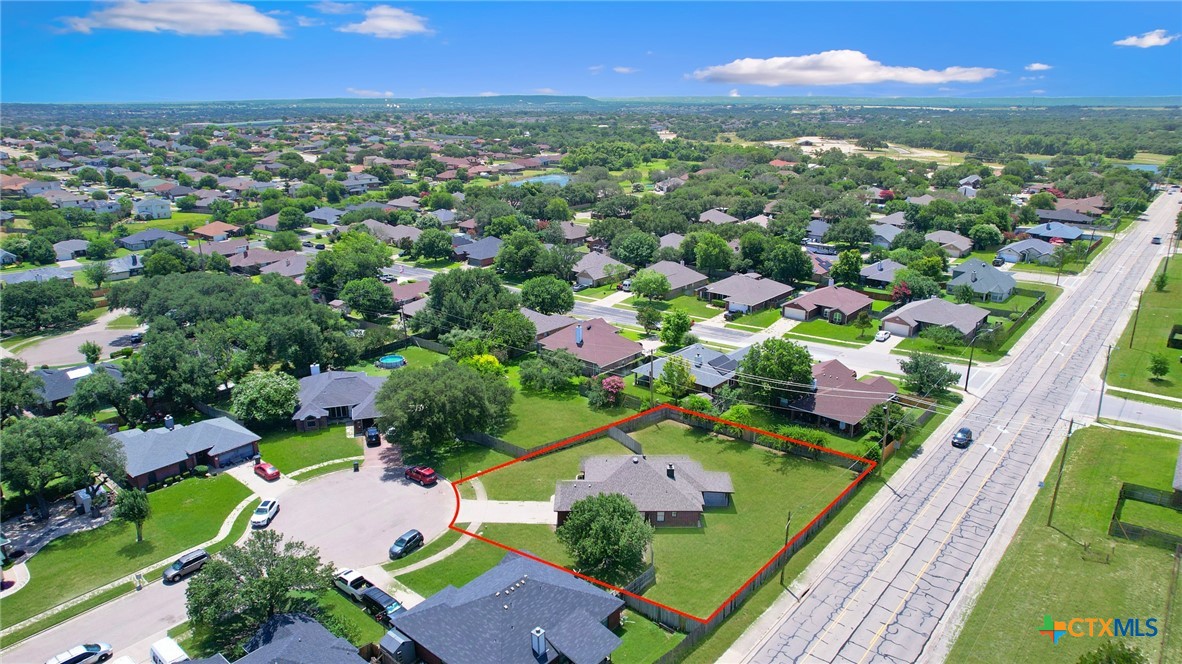 main property photo 37