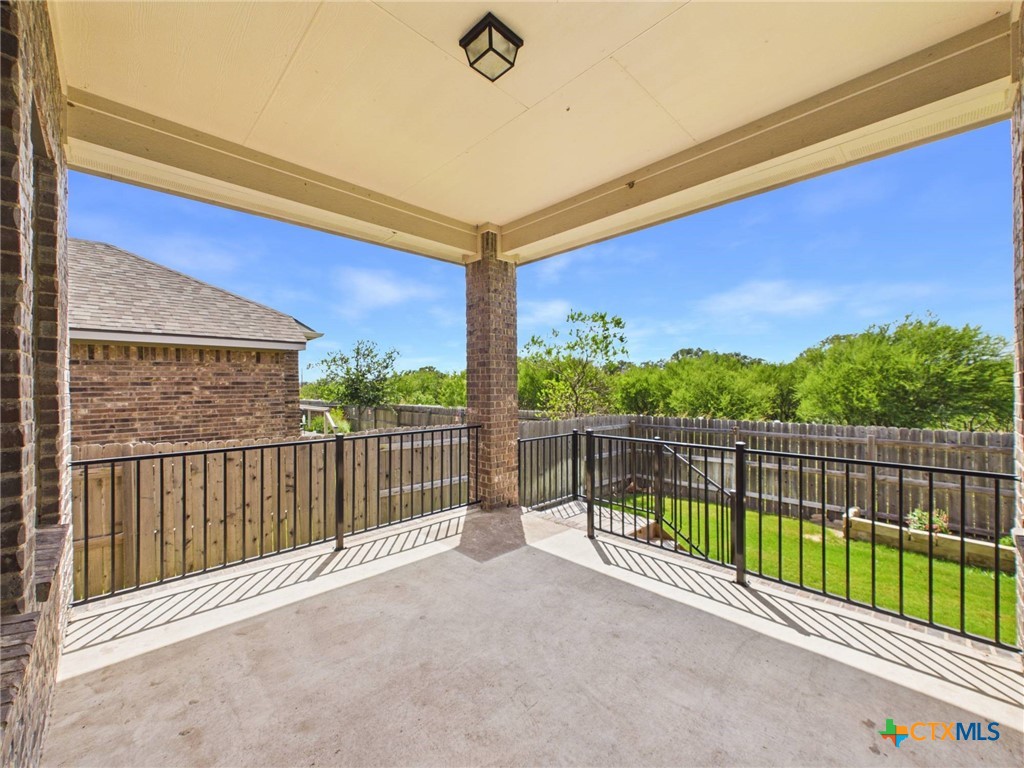 main property photo 36