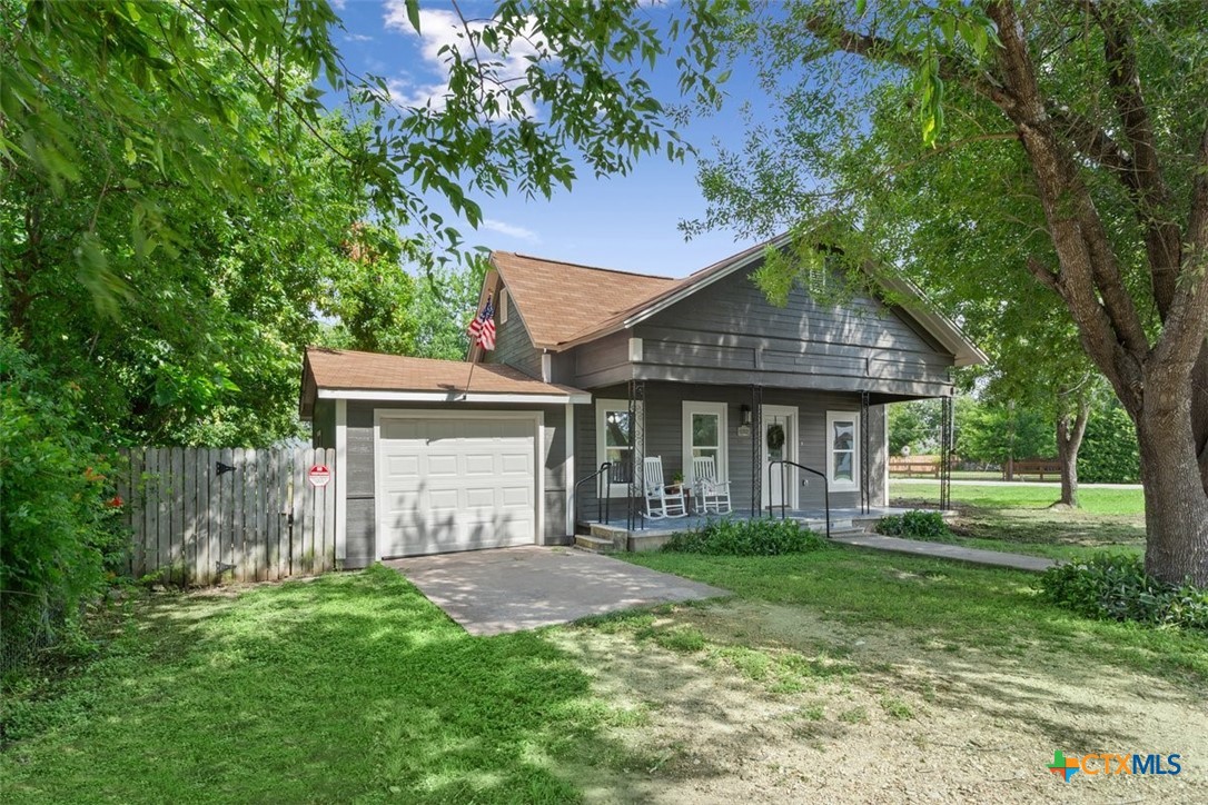 main property photo 23