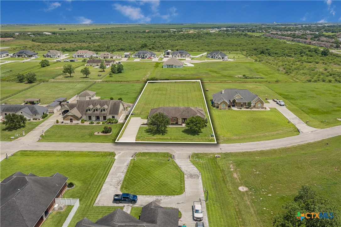 main property photo 28