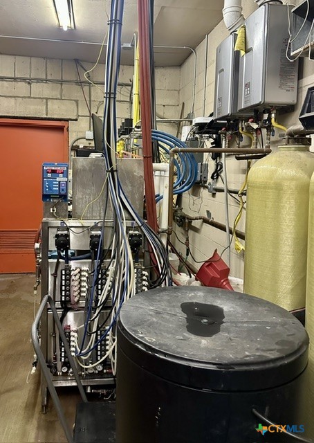 main property photo 4