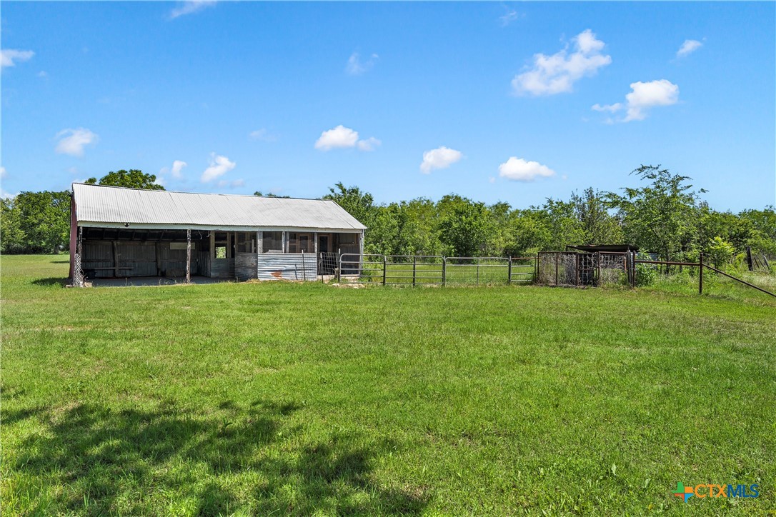 main property photo 30