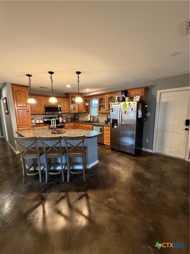 main property photo 6