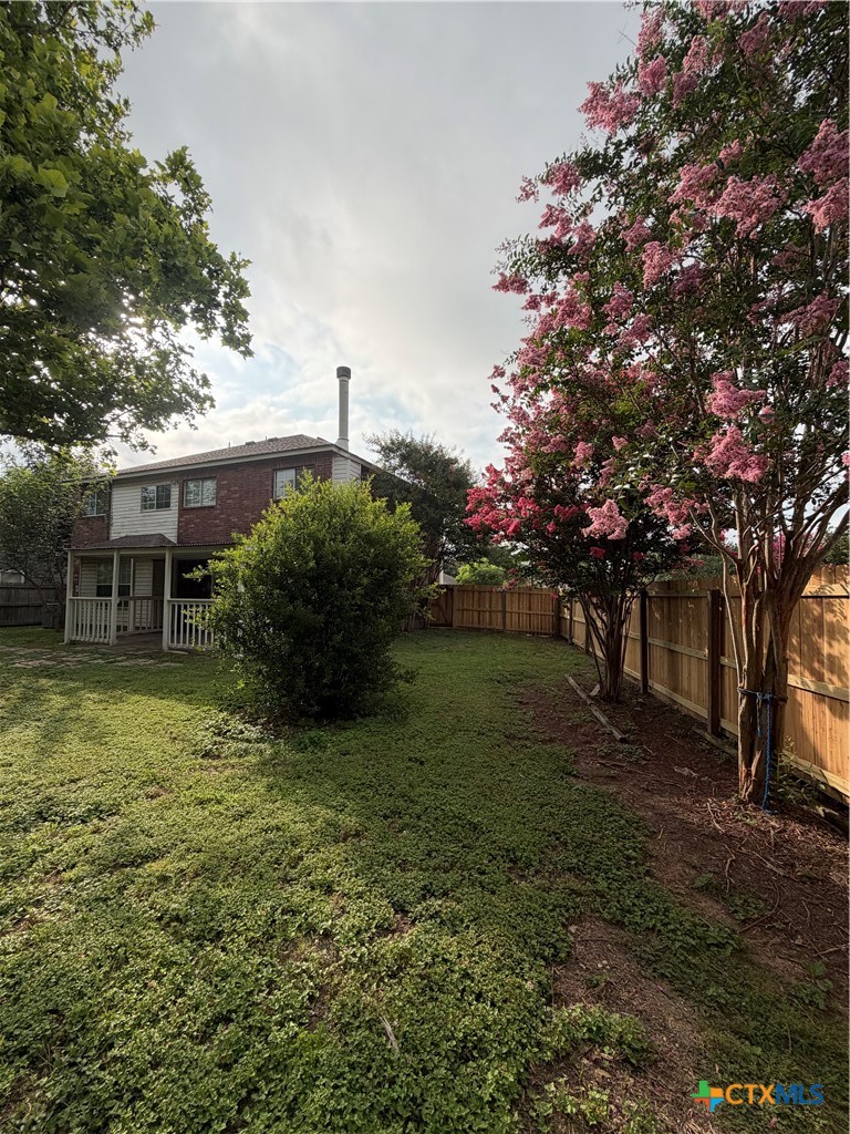 main property photo 18