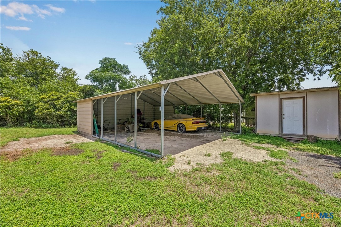 main property photo 35