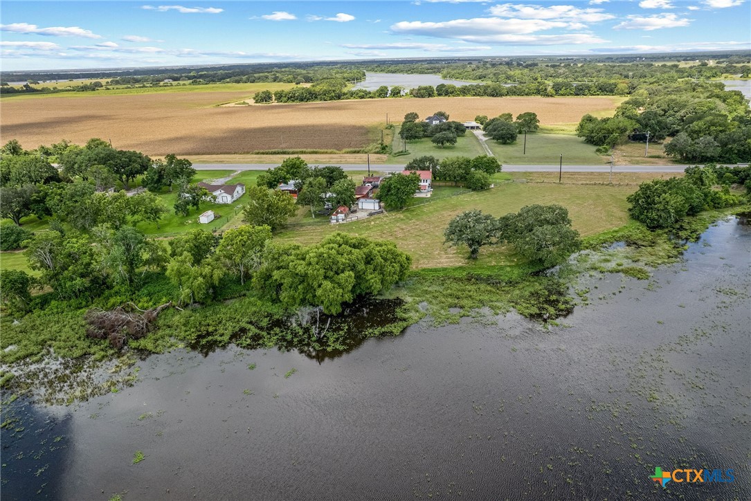 main property photo 9