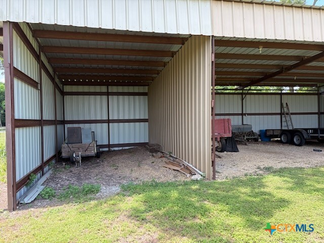 main property photo 16