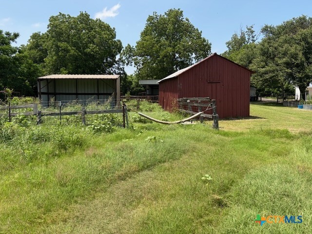 main property photo 17
