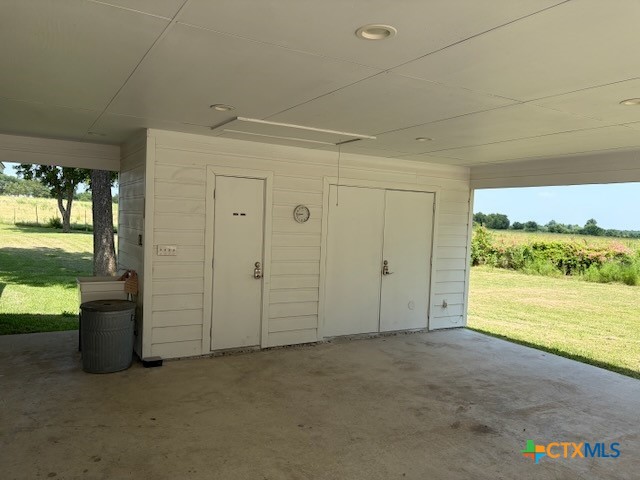main property photo 22