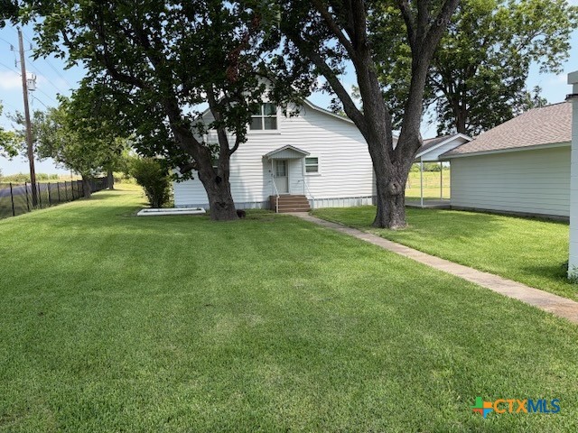 main property photo 8