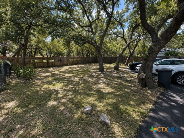 main property photo 10