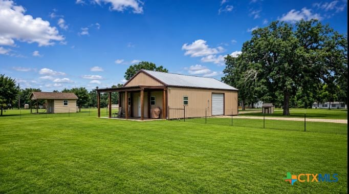 main property photo 3