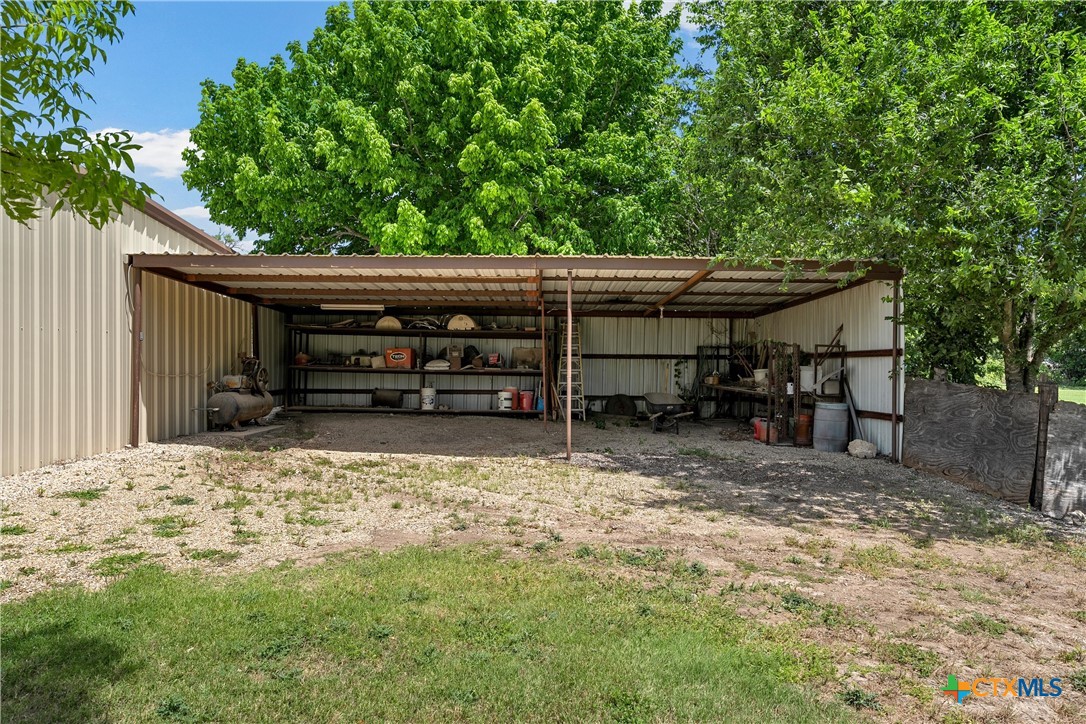 main property photo 24