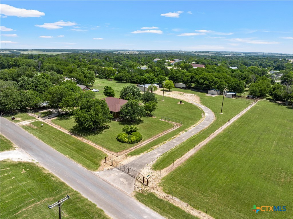 main property photo 39