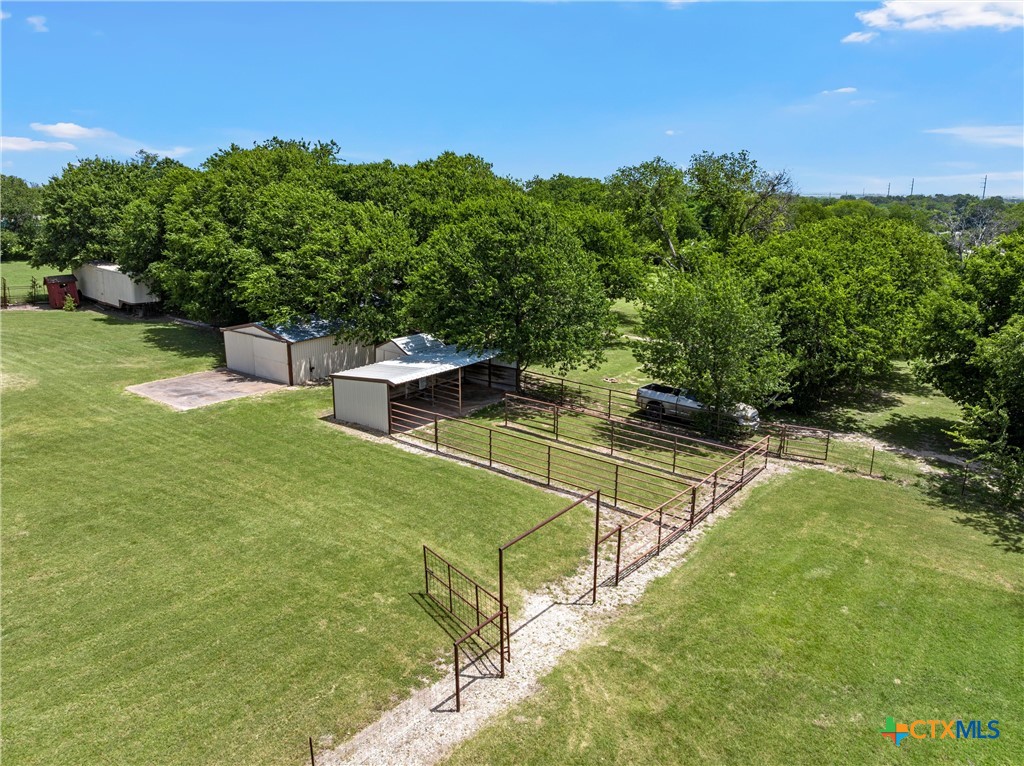 main property photo 40