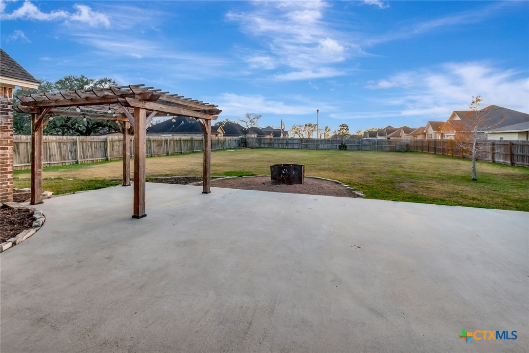 main property photo 21