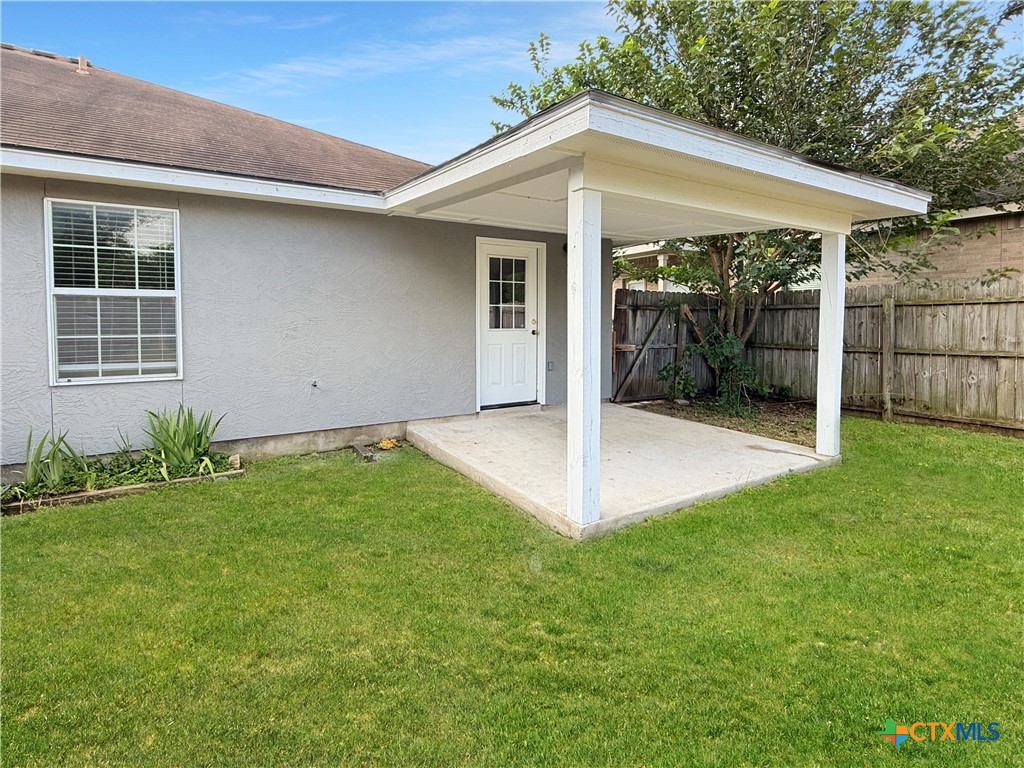 main property photo 13